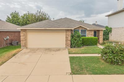 1016 Stone Chapel Way, Fort Worth TX 76179