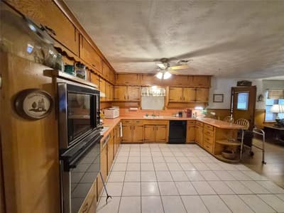 4221 Woodlake Drive, Lake Worth TX 76135 - Photo 5