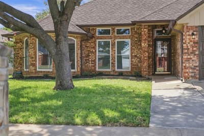 6036 Sundown Drive, Watauga TX 76148 - Photo 3