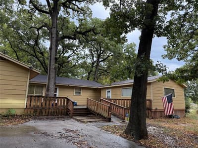 114 Los Arboles Street, Gun Barrel City TX 75156