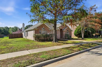 416 Kyle Lane, Lewisville TX 75067 - Photo 3