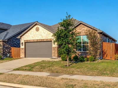 3825 S Courtney Court, Heartland TX 75126 - Photo 2