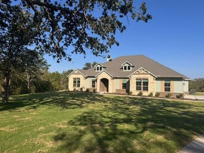 193 Oak Grove Way, Springtown TX 76082