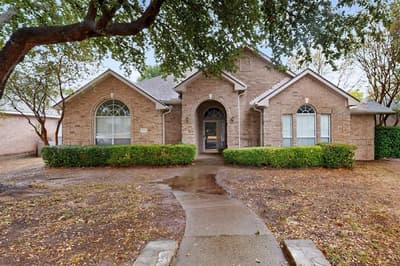 1239 Rivercrest Drive, Mesquite TX 75181 - Photo 2
