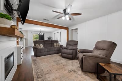 316 Wintercrest Road, Burleson TX 76028 - Photo 4