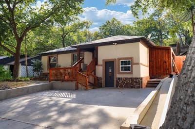 3131 E Latta Circle, Dallas TX 75227 - Photo 2