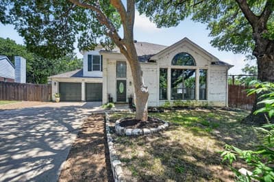 519 Fox Creek Court, Denton TX 76209