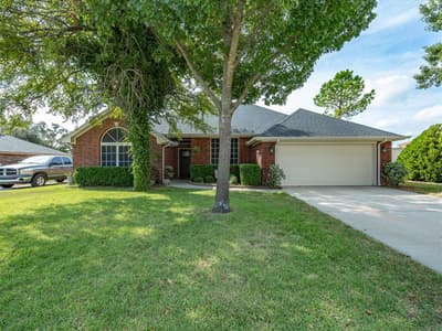 2106 Ridgewood Drive, Bridgeport TX 76426 - Photo 3