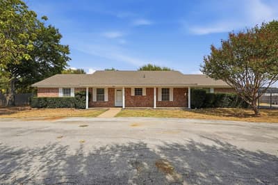 6880 Sandy Beach Road, Azle TX 76020