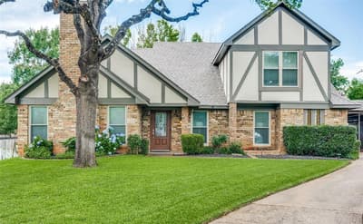 5725 Trails Edge Court, Arlington TX 76017
