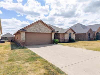 9120 Parkview Circle, Tolar TX 76476 - Photo 2