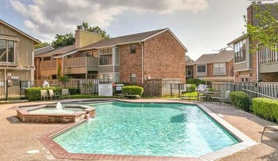 2700 Silver Creek Drive # 166, Arlington TX 76006