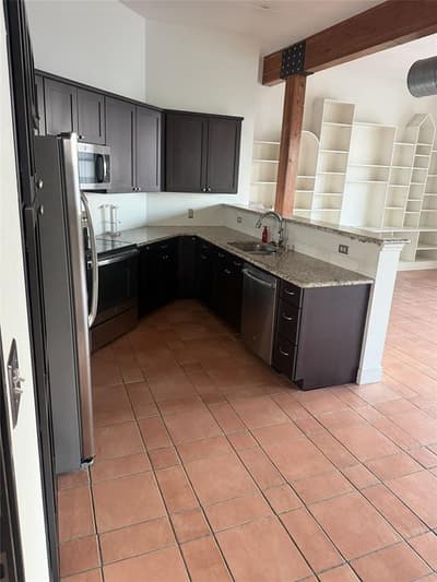 2502 Live Oak # 301, Dallas TX 75204 - Photo 2