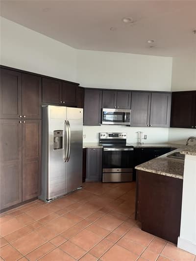 2502 Live Oak # 301, Dallas TX 75204