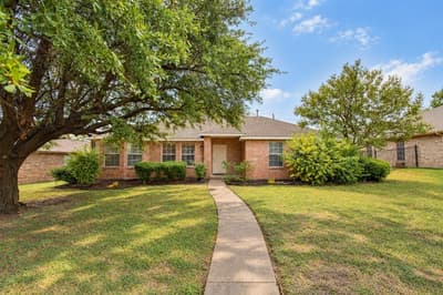 2040 Garden Crest Lane, Dallas TX 75232 - Photo 2