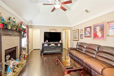 1325 Abbott Drive, Irving TX 75060 - Photo 4