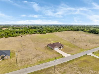 1215 River Hills Road, Stephenville TX 76401 - Photo 4