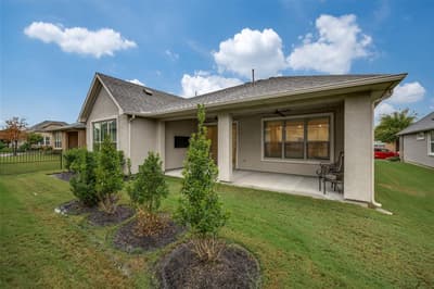 9621 Creekwood Drive, Denton TX 76207 - Photo 2