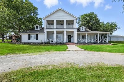 185 Quail Run Court, Decatur TX 76234