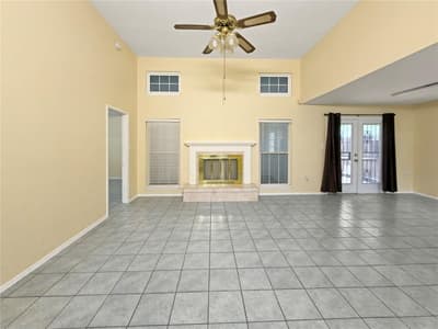 2426 Sutton Drive, Arlington TX 76018 - Photo 5