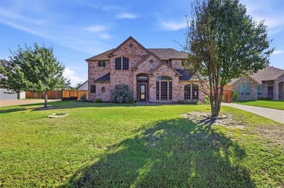 1013 Telford Trail, Crowley TX 76036
