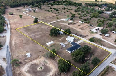1290 County Road 3355, Paradise TX 76073