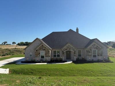 1043 Deer Island Court, Azle TX 76020