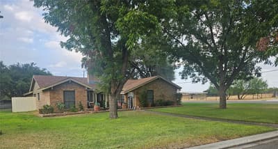 1 Dixie Court, Brownwood TX 76801 - Photo 2
