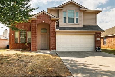 4413 Chaparral Creek Drive, Fort Worth TX 76123