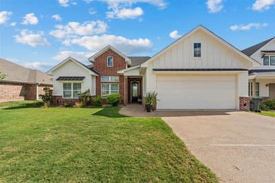 10413 Fallen Leaf Drive, Waco TX 76712