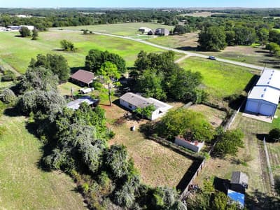 3048 Green Meadows Road, Granbury TX 76049 - Photo 3