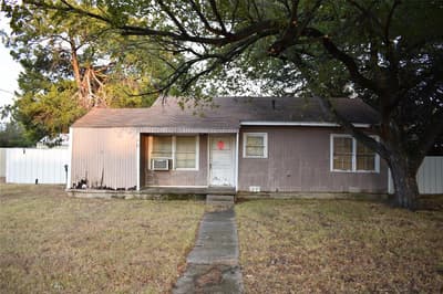 1802 Cottonwood Road, Carrollton TX 75006 - Photo 2