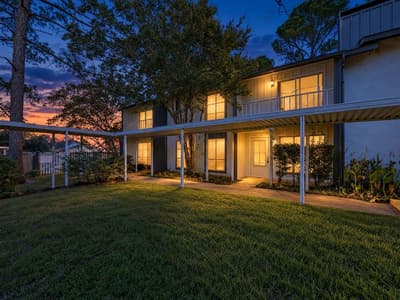 404 Hollyhill Lane # 404, Denton TX 76205