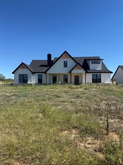 317 Jonny Boy Way, Springtown TX 76082 - Photo 5