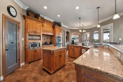 7168 Granville Drive, Mansfield TX 76063 - Photo 2