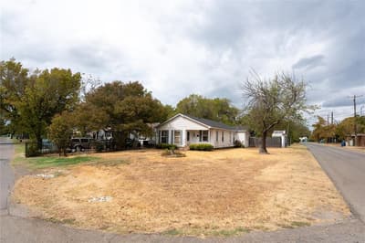 6735 Woodard Avenue, Dallas TX 75227 - Photo 3