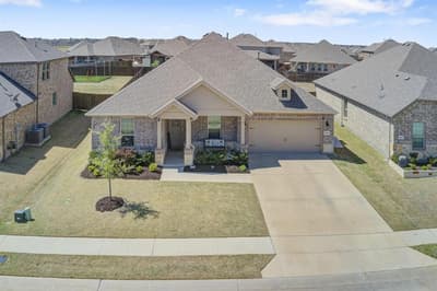 2809 Grizzly Road, Aubrey TX 76227 - Photo 2