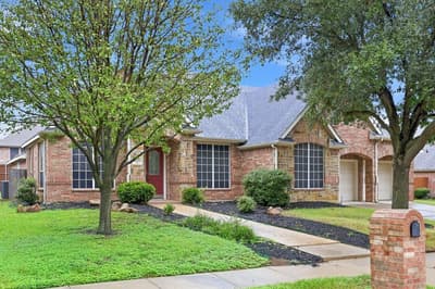 4203 Wildbriar Lane, Mansfield TX 76063 - Photo 2
