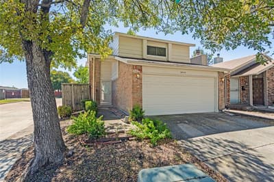 2820 Southern Cross Drive, Garland TX 75044