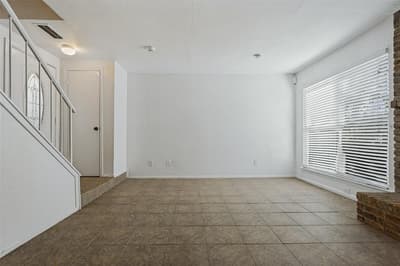 2820 Southern Cross Drive, Garland TX 75044 - Photo 4