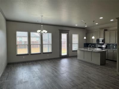 3205 Windcrest Drive, Granbury TX 76049 - Photo 2