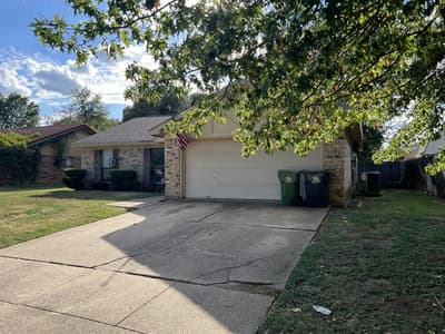 5014 Osage Drive, Arlington TX 76018 - Photo 2