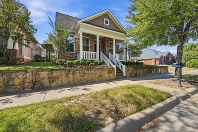 6033 Roaring Springs Drive, North Richland Hills TX 76180 - Photo 2