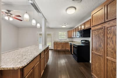 5707 Elm Branch Drive, Arlington TX 76017 - Photo 3