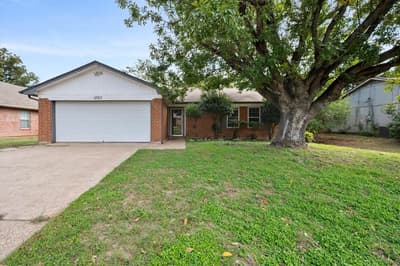 5707 Elm Branch Drive, Arlington TX 76017