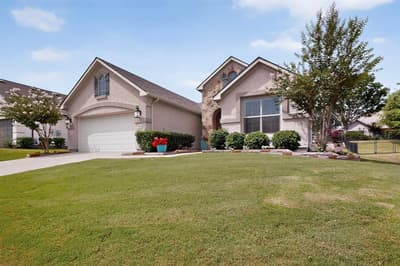 9705 Teakwood Avenue, Denton TX 76207 - Photo 3