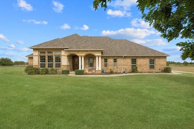 1066 Canyon Lake Road, Wills Point TX 75169