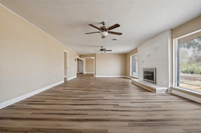 325 Crescent Drive, Grand Prairie TX 75050 - Photo 3