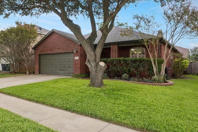 12640 Black Cherry Lane, Fort Worth TX 76040 - Photo 2