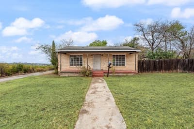 2301 Annabelle, Fort Worth TX 76119 - Photo 2